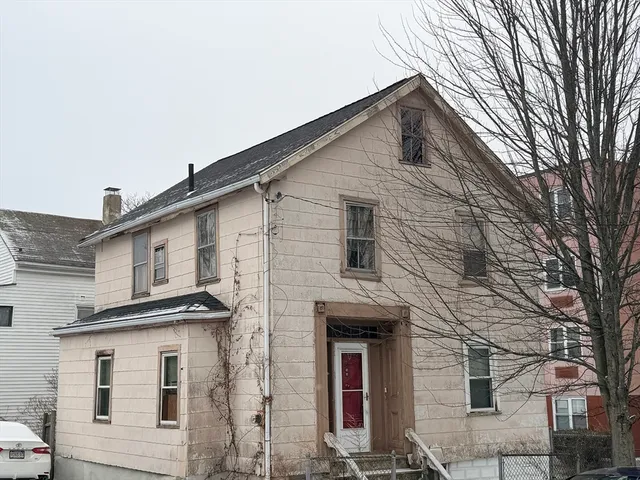 $349,900 | 66 Sagamore Street, Lynn, MA 01902