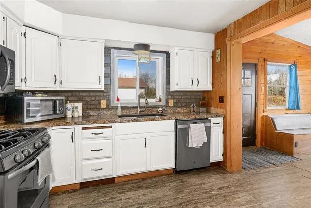 $399,900 | 2428 Hwy 3 Two Harbors, Two Harbors, MN 55616