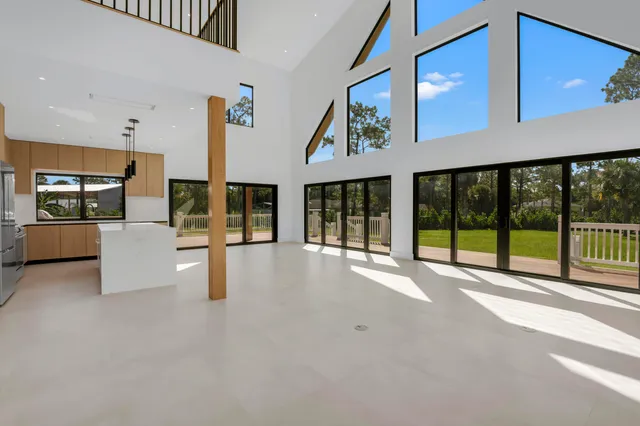 a view of an entryway with a building