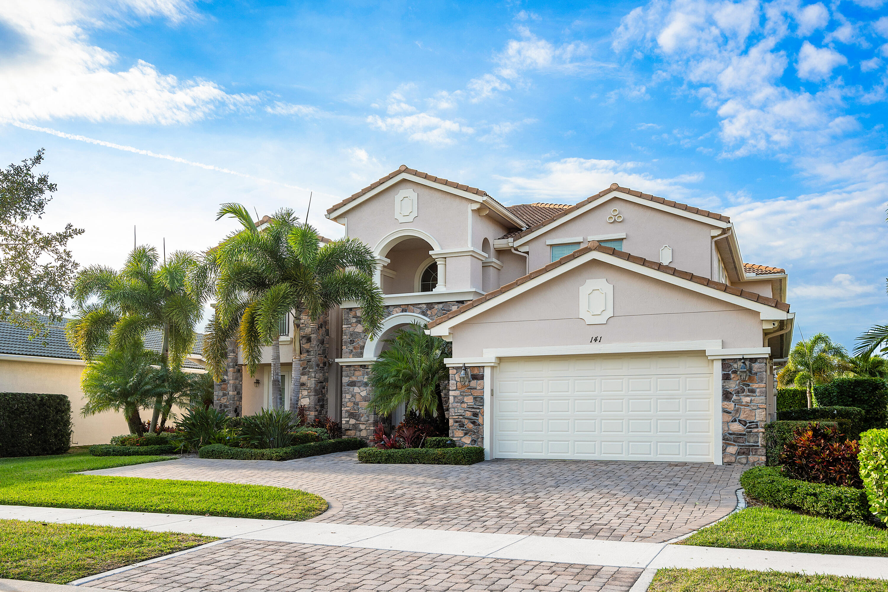 141 Sonata Drive Jupiter, FL 33478 - Photo 47 of 56 Ultra Large Driveway