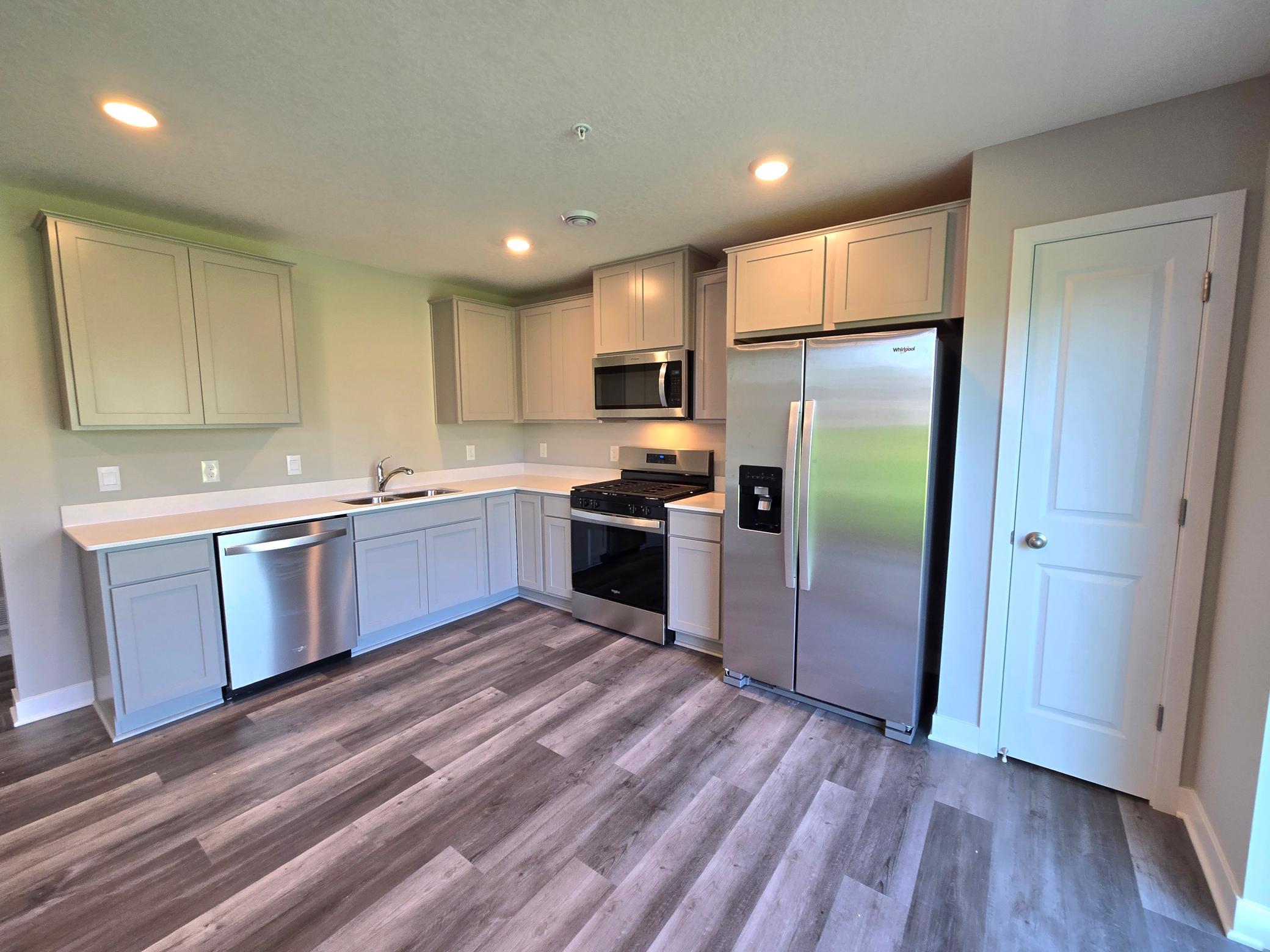 13676 Kaylemore Trail Rosemount, MN 55068 - Photo 14 of 70