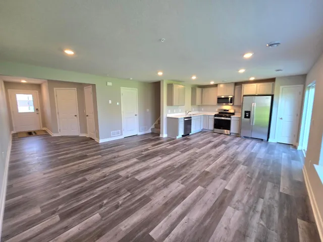 $331,990 | 13676 Kaylemore Trail, Rosemount, MN 55068