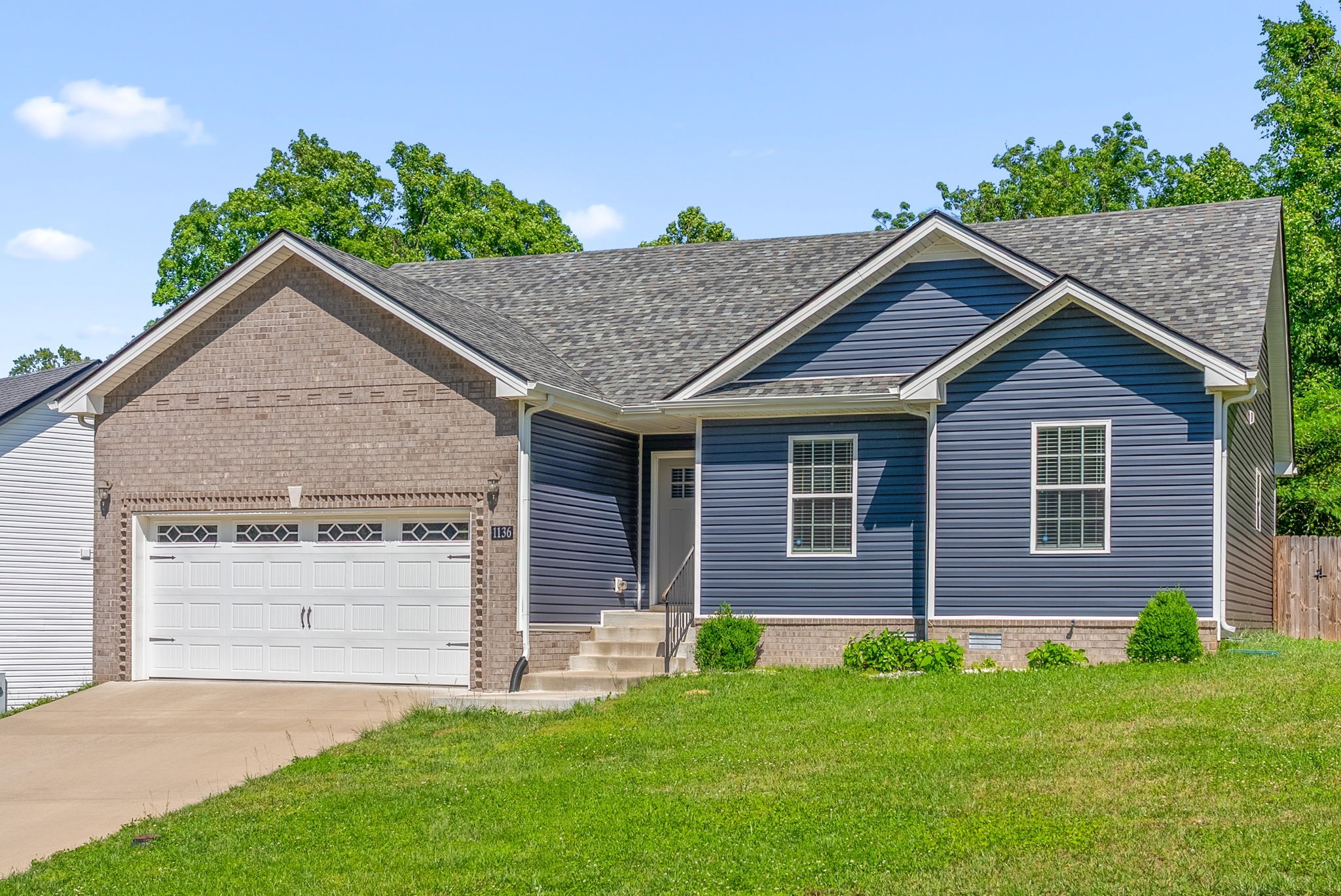 1136 Racker Drive Clarksville, TN 37043 - Photo 3 of 29