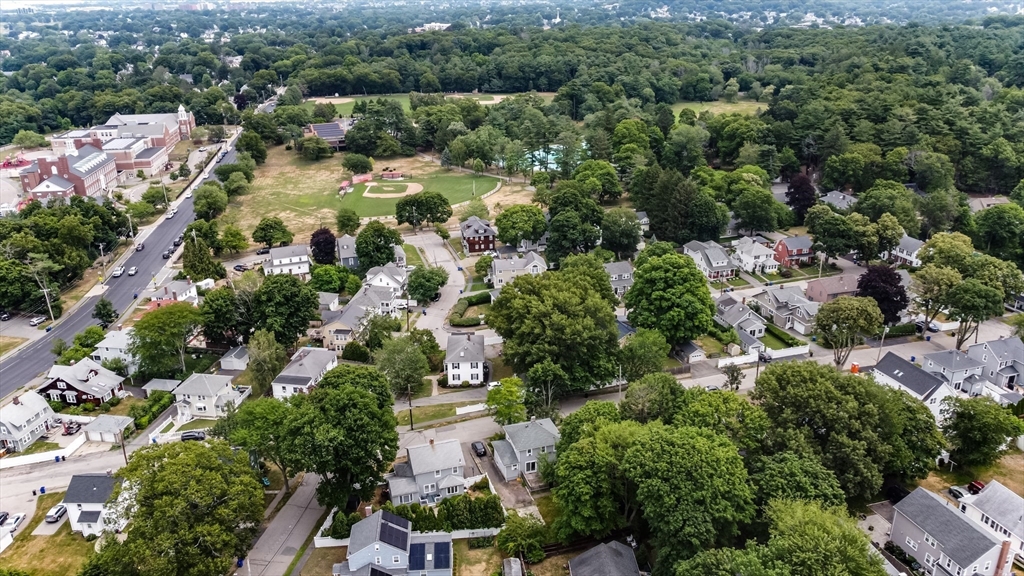 29 Lawrence Road Milton, MA 02186 - Photo 2 of 35