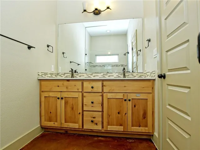 $3,350 | 1409 Sanchez Street, Unit A, Austin, TX 78702