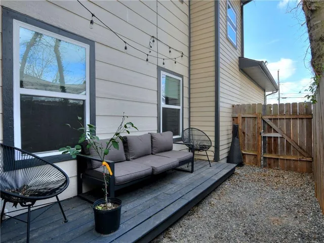 $3,395 | 1409 Sanchez Street, Unit A, Austin, TX 78702