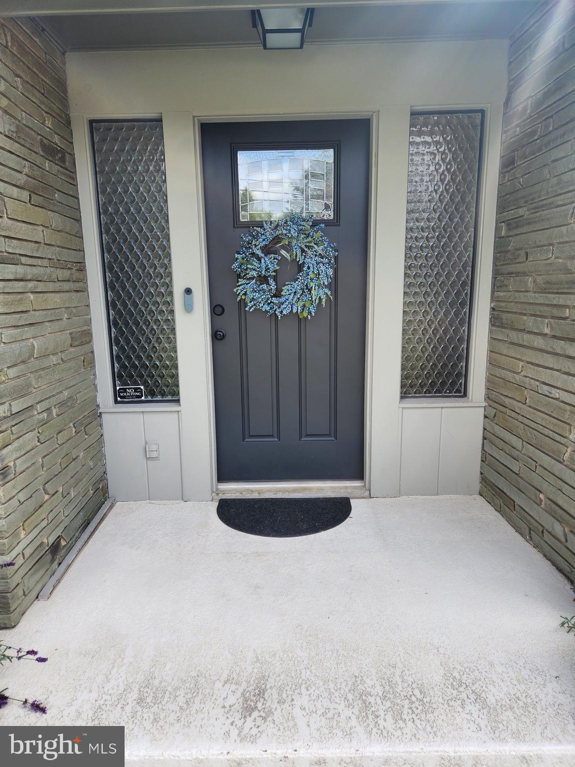 421 Carlton Road Hershey, PA 17033 - Photo 3 of 39 Gallery Image 3