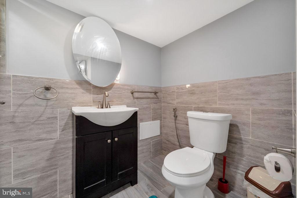 418 Hampden Road Upper Darby, PA 19082 - Photo 16 of 27