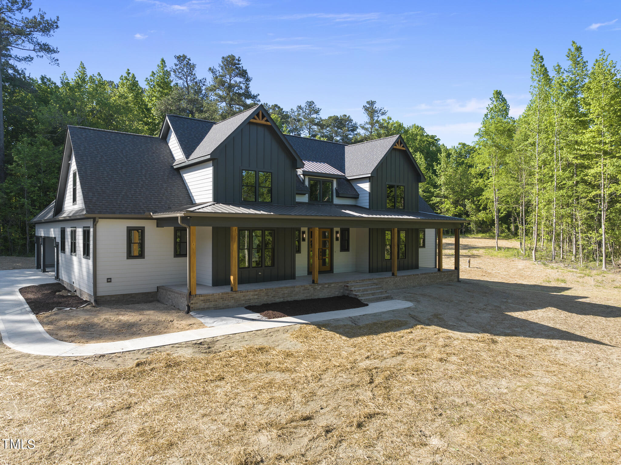 190 Pilot Ridge Road Zebulon, NC 27597 - Photo 2 of 55 DJI_20240502170103_0003_D
