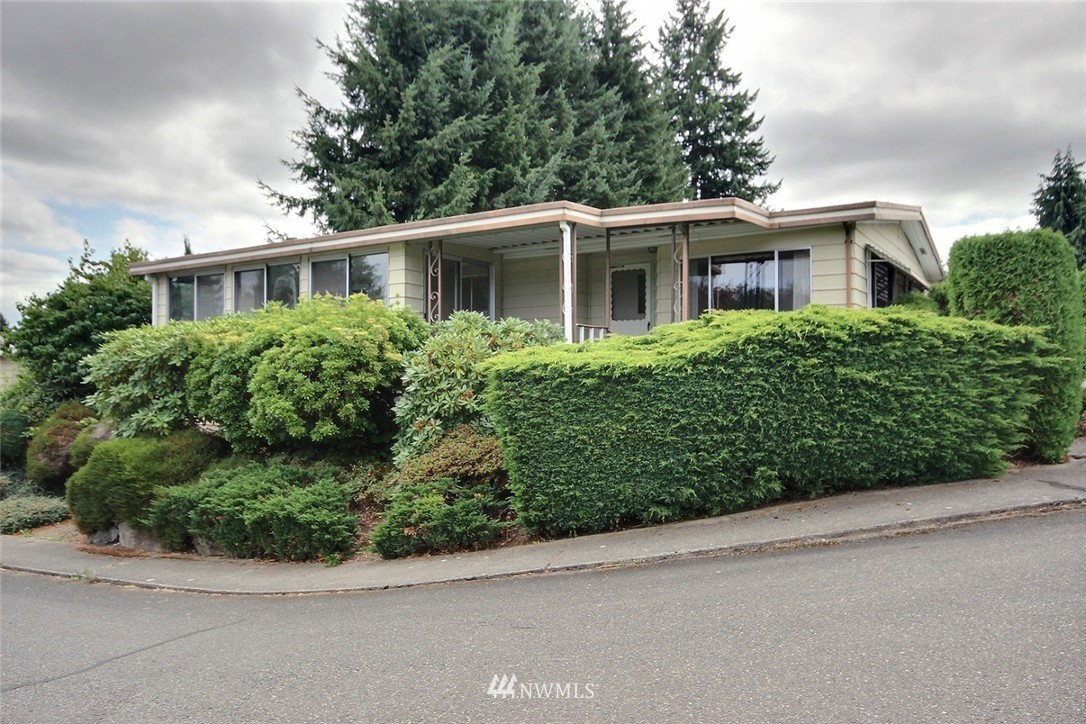 201 Union Avenue Southeast, Unit 97 Renton, WA 98059 - Photo 1 of 18 Gallery Image 1