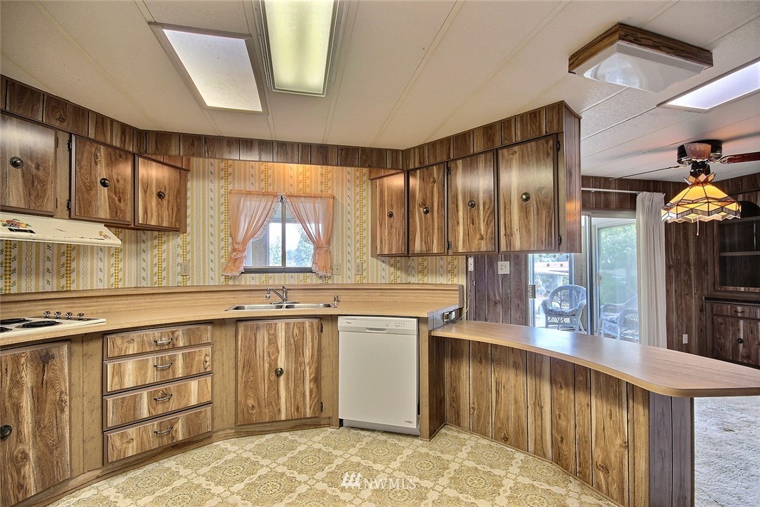201 Union Avenue Southeast, Unit 97 Renton, WA 98059 - Photo 5 of 18 Gallery Image 5