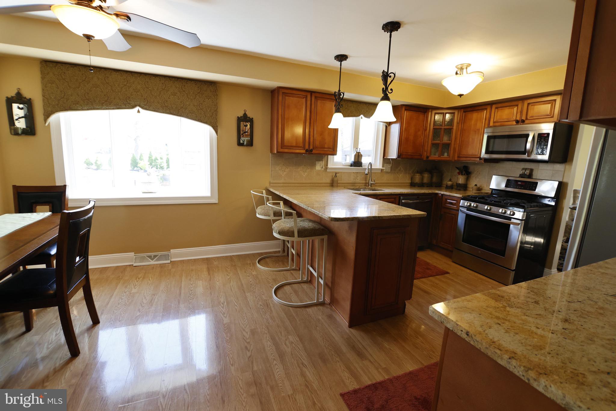 663 Claire Road Warminster, PA 18974 - Photo 14 of 45 Gallery Image 14
