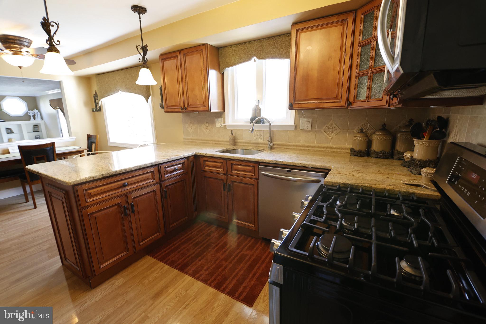 663 Claire Road Warminster, PA 18974 - Photo 15 of 45 Gallery Image 15