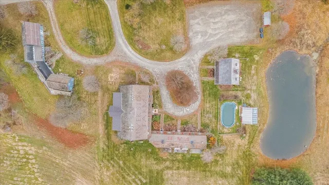 $379,000 | 254 Boynton Road, Unit SB3, Londonderry, VT 05148