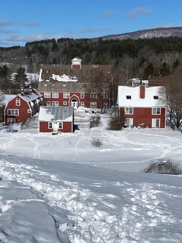 $379,000 | 254 Boynton Road, Unit SB3, Londonderry, VT 05148