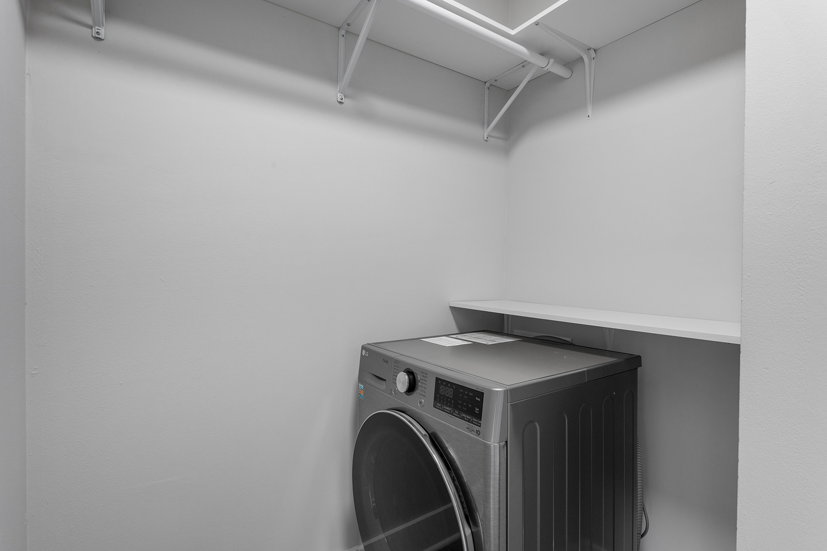 6166 North Sheridan Road, Unit 16F Chicago, IL 60660 - Photo 10 of 22