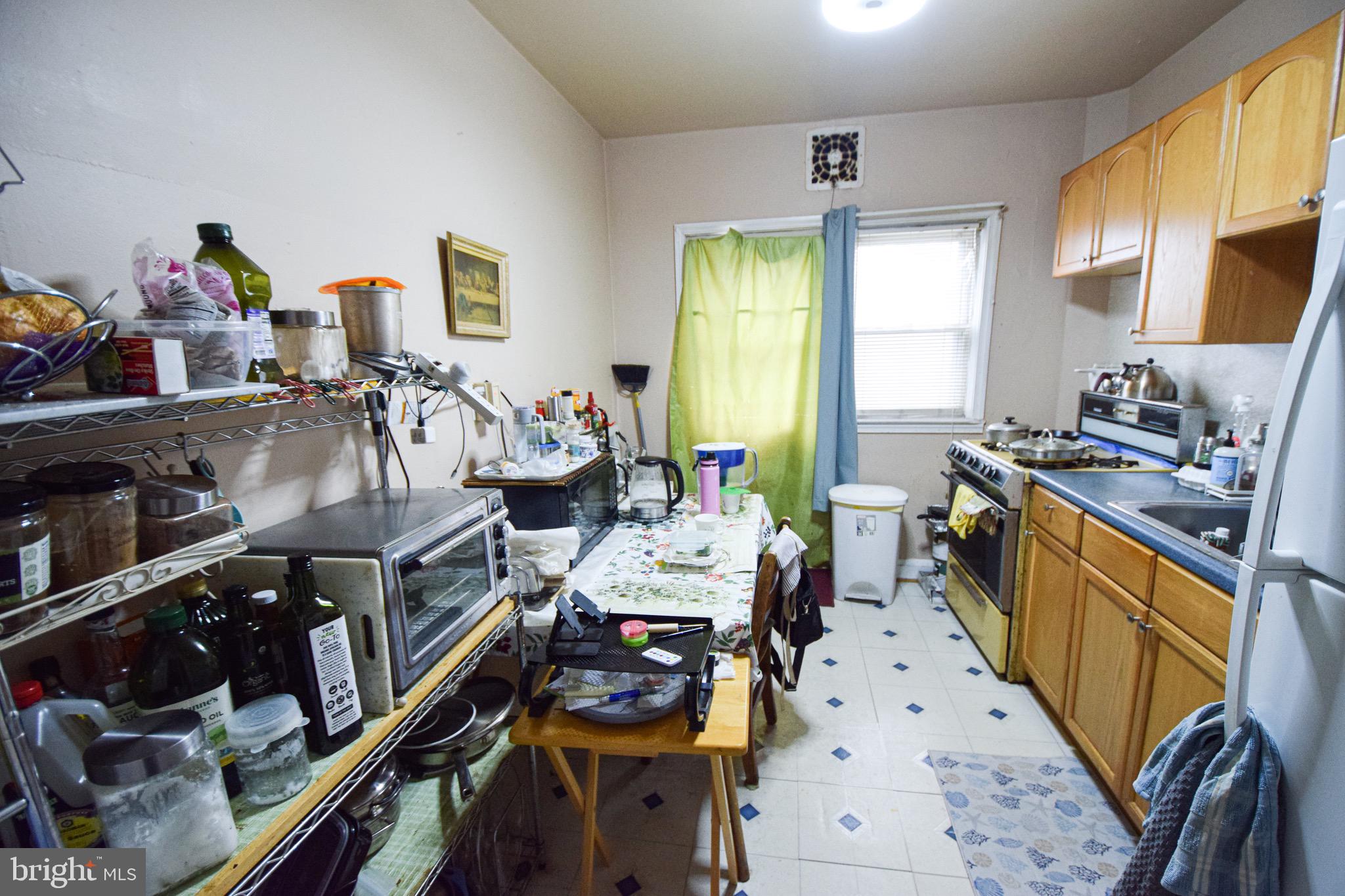 1620 Kingsway Road Baltimore, MD 21218 - Photo 12 of 56 Kitchen