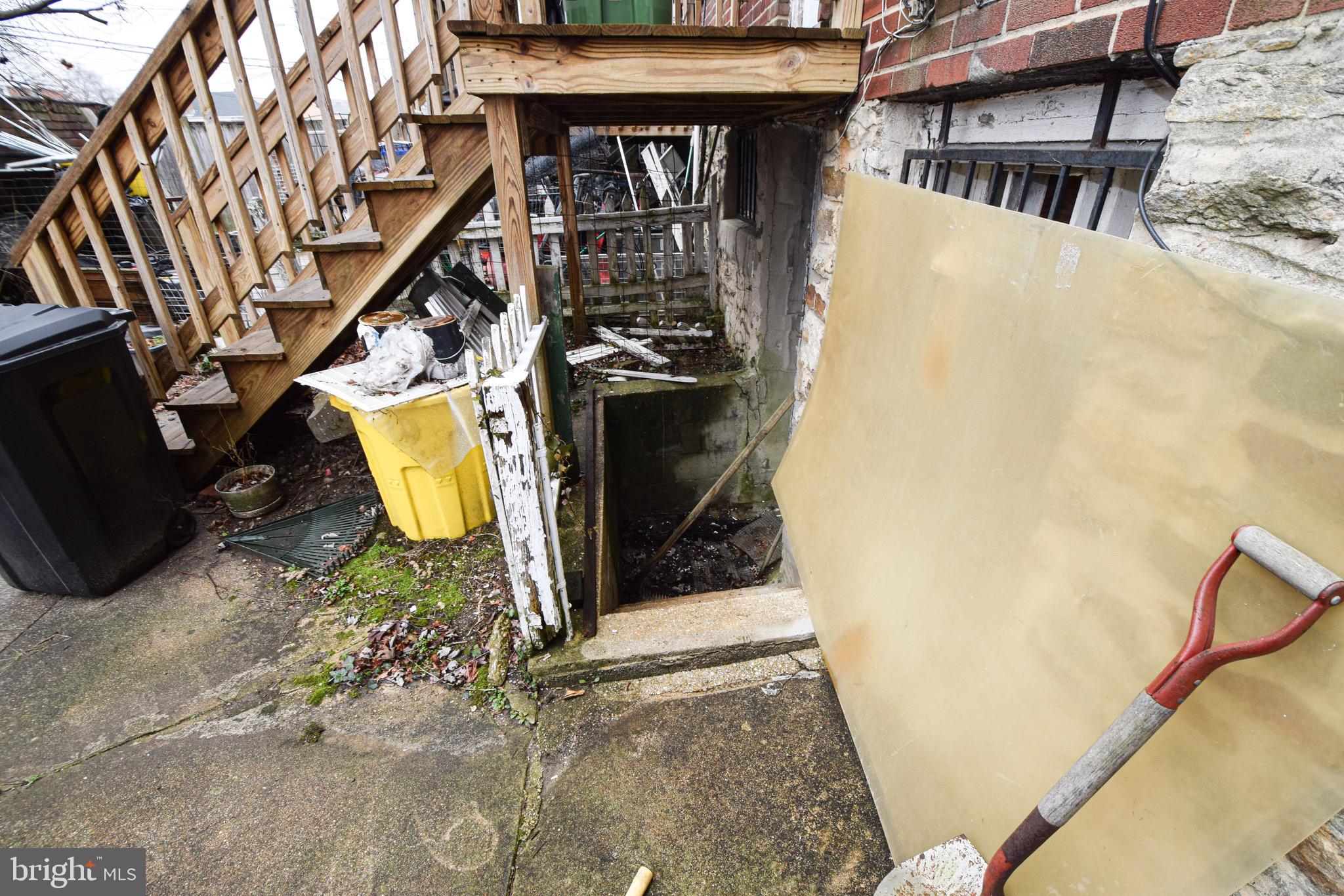 1620 Kingsway Road Baltimore, MD 21218 - Photo 51 of 56 Basement Entryway