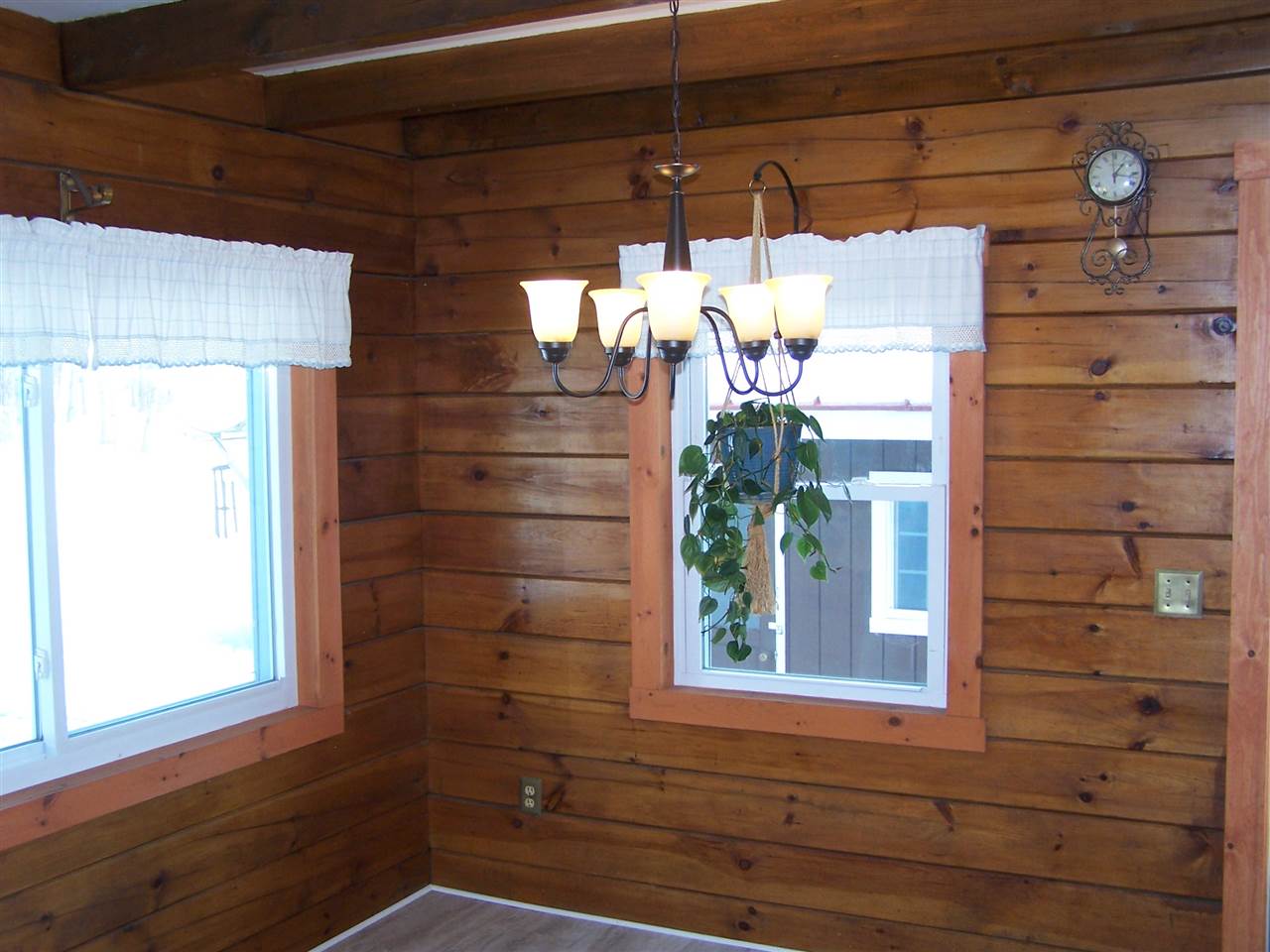 4545 East Orange Road West Topsham, VT 05086 - Photo 8 of 28 Gallery Image 8