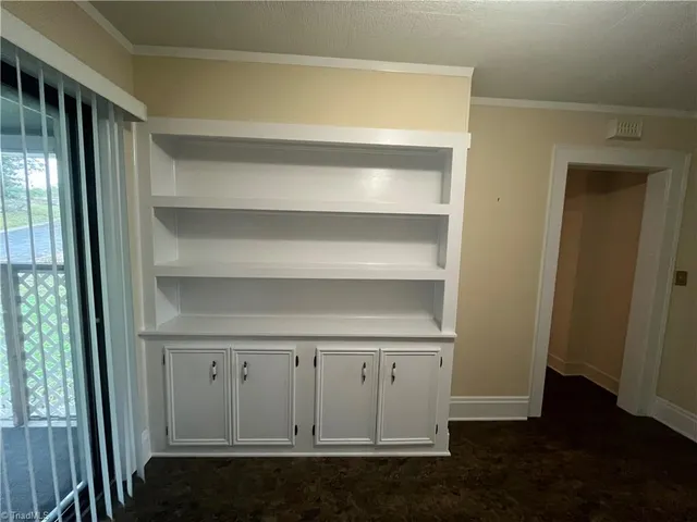 $325,000 | 1513 Pittman Street, Mount Airy, NC 27030