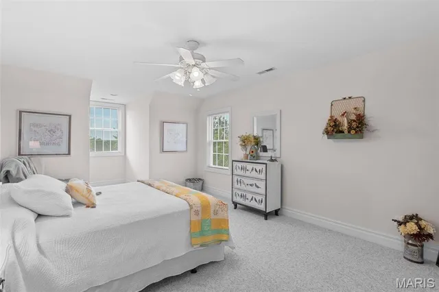 $1,125,000 | 850 A J Farm Lane, Washington, MO 63090