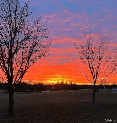 $1,125,000 | 850 A J Farm Lane, Washington, MO 63090