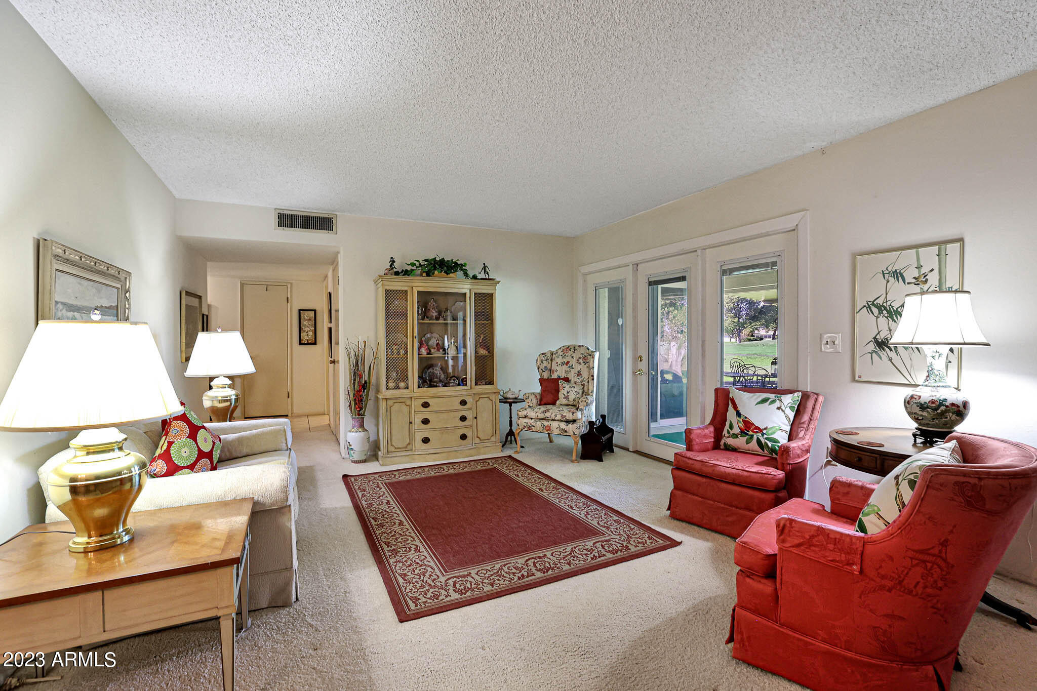 10130 West Mountain View Road Sun City, AZ 85351 - Photo 2 of 47 Living Room