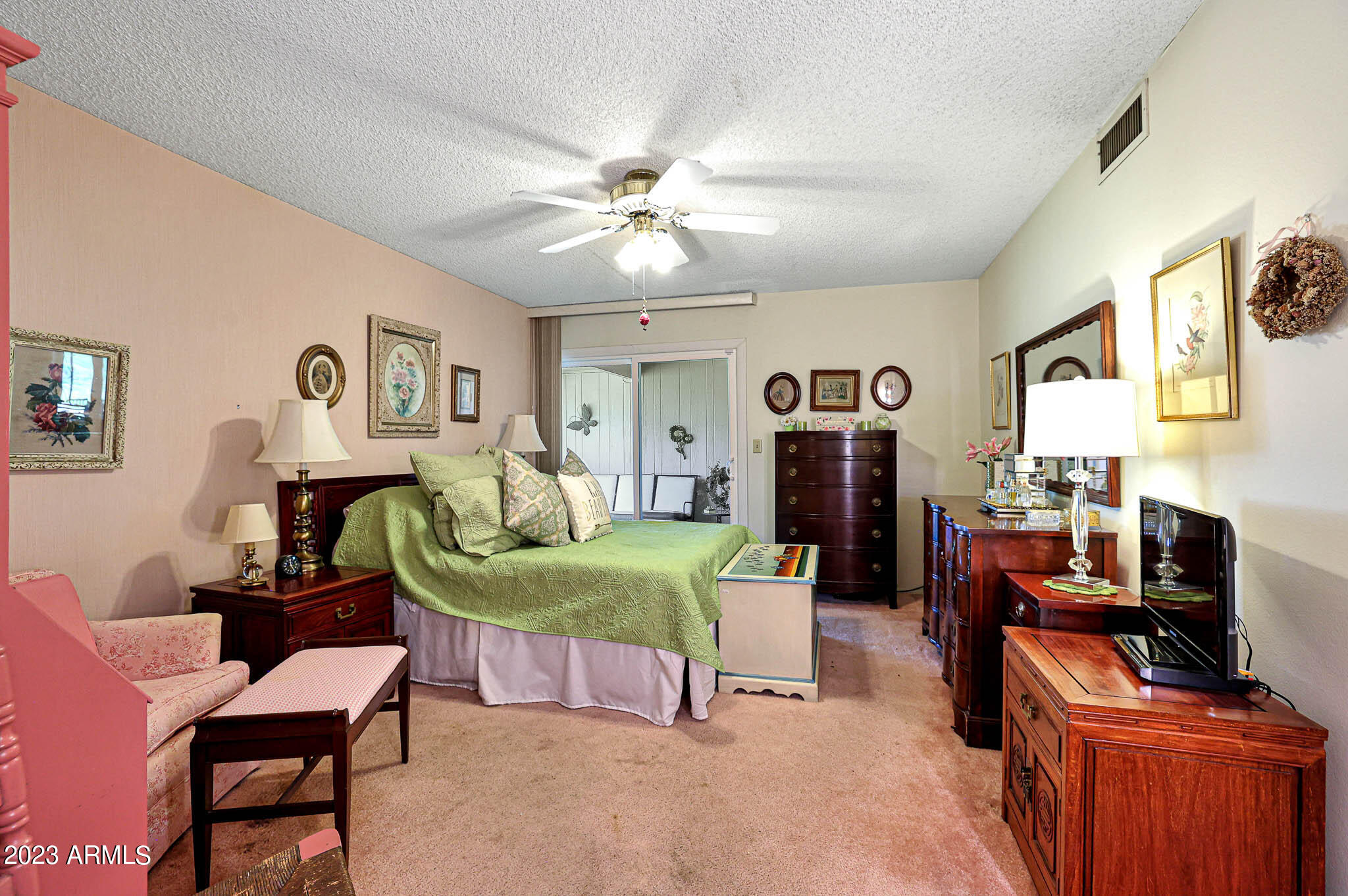 10130 West Mountain View Road Sun City, AZ 85351 - Photo 25 of 47 Primary Bedroom