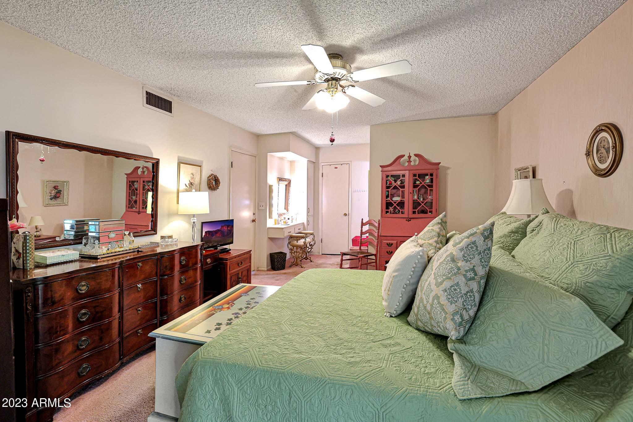 10130 West Mountain View Road Sun City, AZ 85351 - Photo 27 of 47 Primary Bedroom
