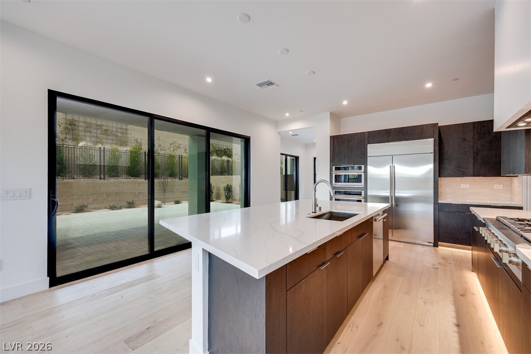 27 Sumter Rdg Street Las Vegas, NV 89138 - Photo 14 of 52