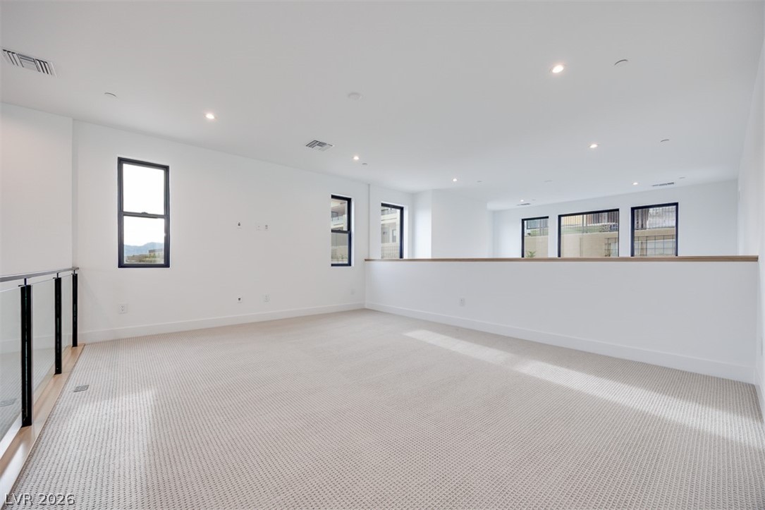 27 Sumter Rdg Street Las Vegas, NV 89138 - Photo 27 of 52