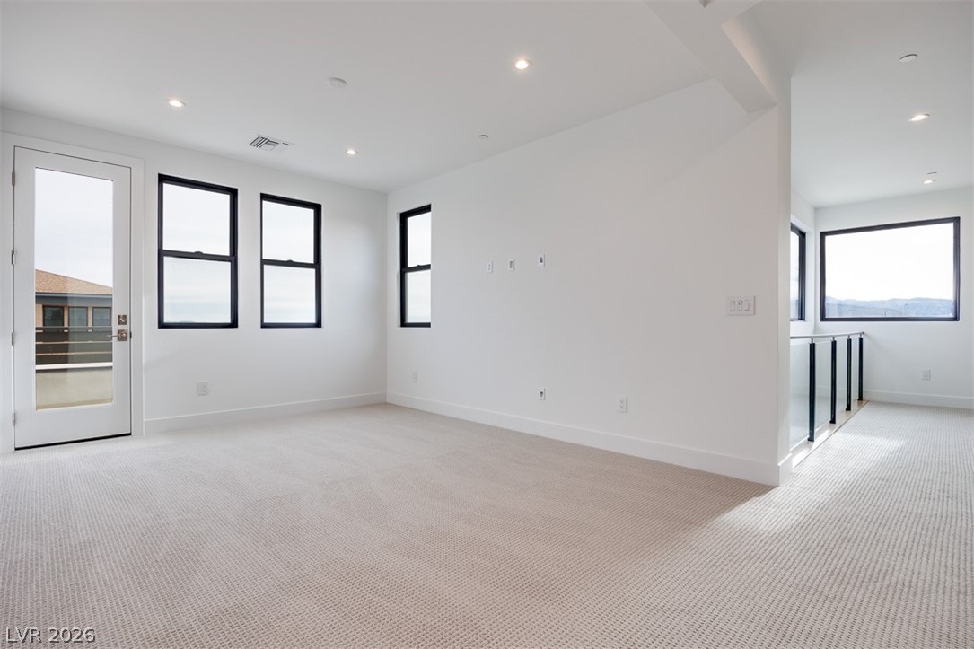 27 Sumter Rdg Street Las Vegas, NV 89138 - Photo 30 of 52