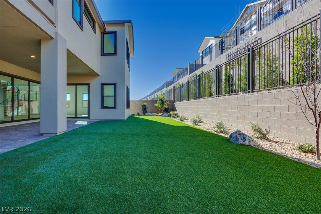 27 Sumter Rdg Street Las Vegas, NV 89138 - Photo 47 of 52