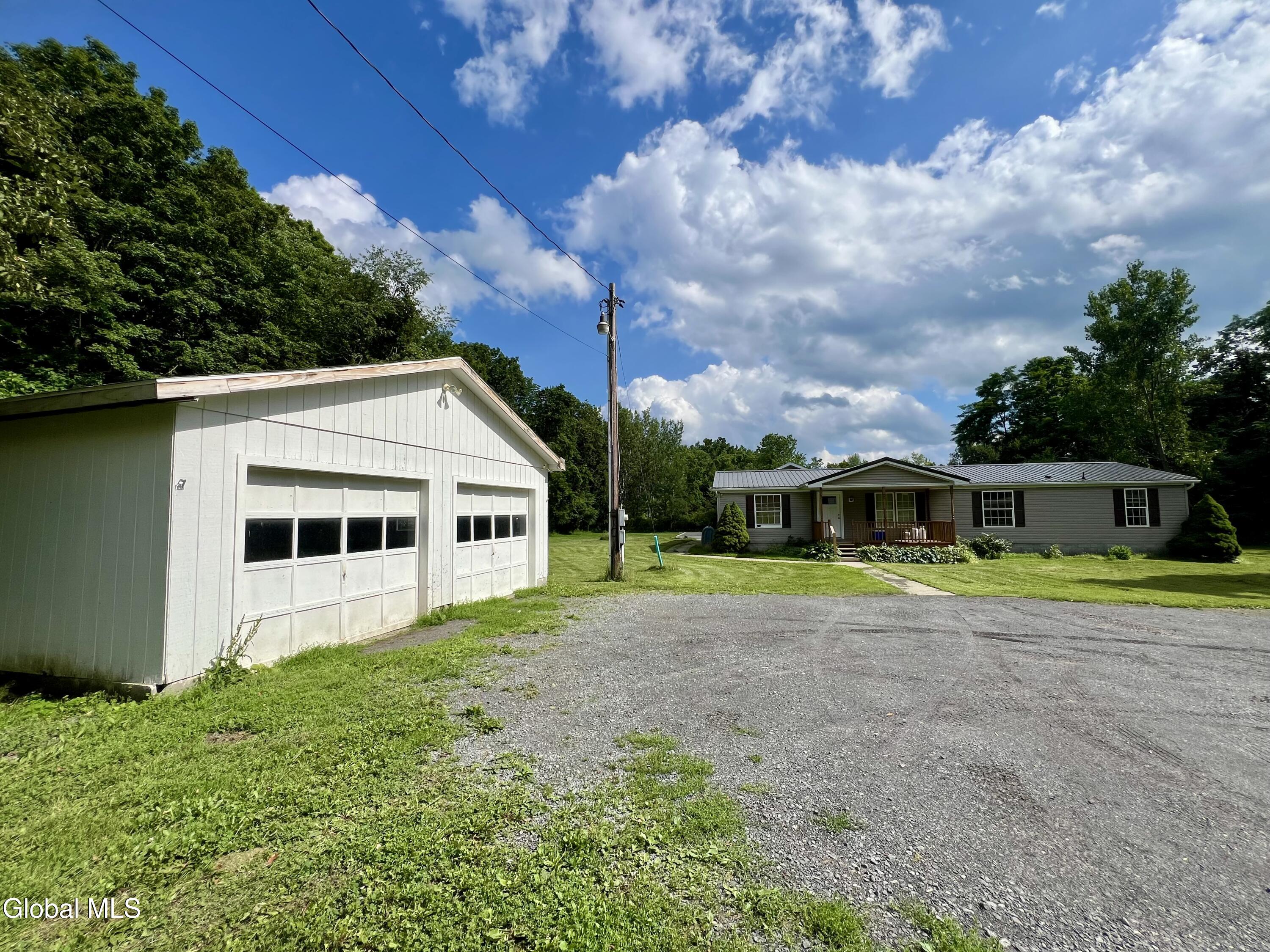 25 County Rte 413 Westerlo, NY 12193 - Photo 2 of 31 IMG_1676