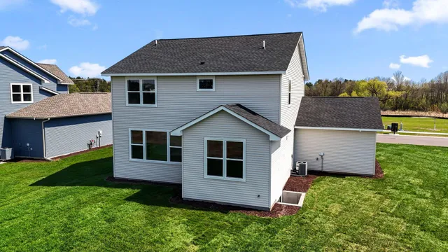 $519,900 | 1517 Creekwood Drive, New Richmond, WI 54017