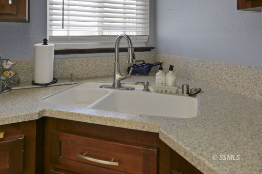 616 Heather Court Ridgecrest, CA 93555 - Photo 14 of 36