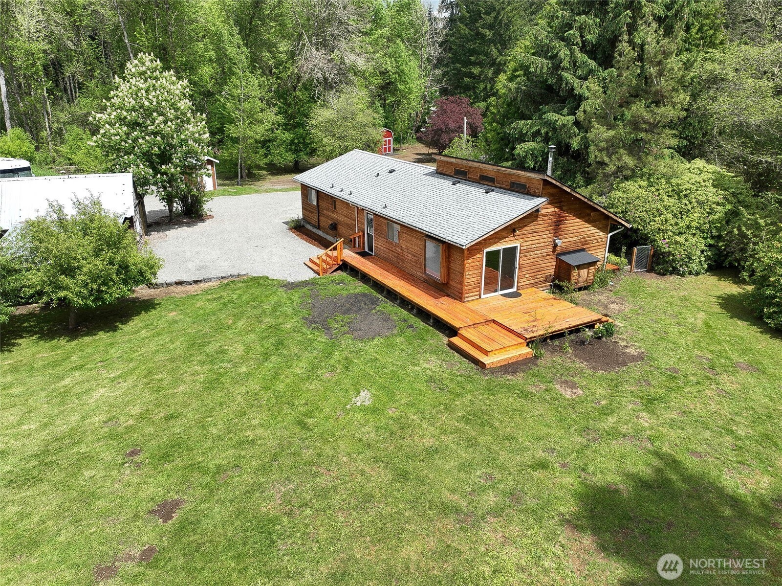 14812 Fox Hill Road Southeast Yelm, WA 98597 - Photo 4 of 40
