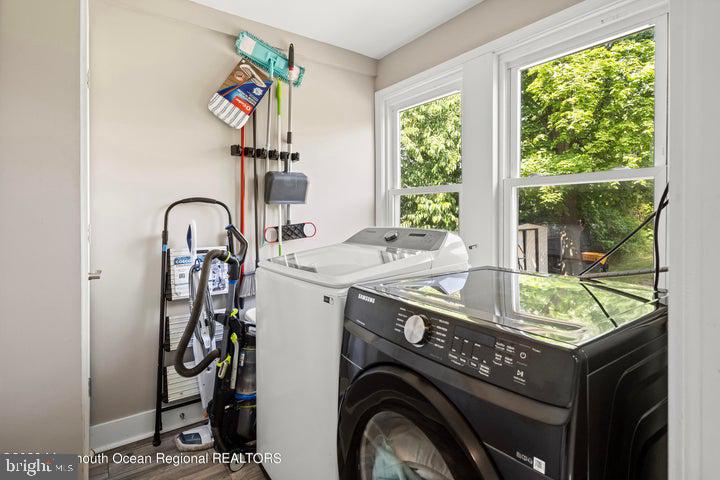 109 South Main Street Toms River, NJ 08757 - Photo 15 of 26 a utility room with dryer and washer