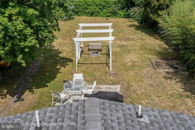 $3,300 | 109 South Main Street, Toms River, NJ 08757