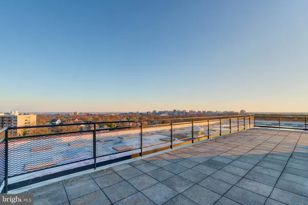 $2,700 | 4343 Cherry Hill Road, Unit 303, Arlington, VA 22207