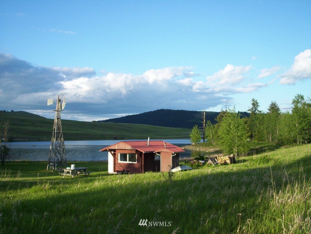 960 P 9 Mile Road Oroville, WA 98844 - Photo 1 of 1 Gallery Image 1