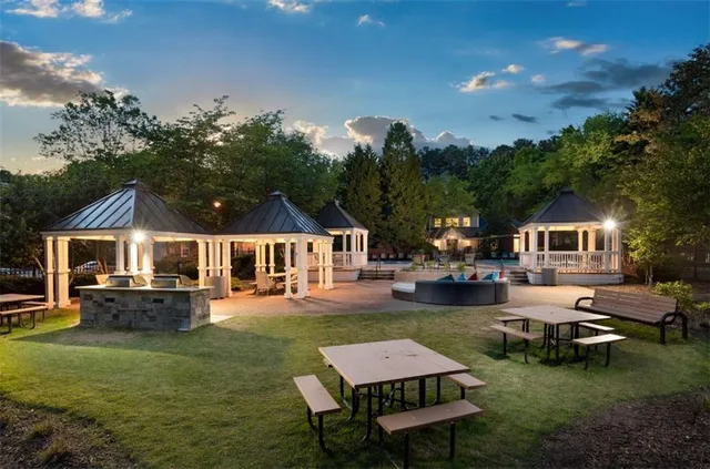 $1,238 | 100 Ashford Gables Drive, Unit 6A104, Dunwoody, GA 30338