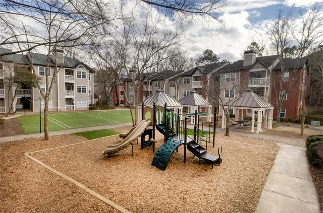 $1,238 | 100 Ashford Gables Drive, Unit 6A104, Dunwoody, GA 30338