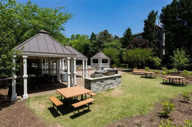 $1,238 | 100 Ashford Gables Drive, Unit 6A104, Dunwoody, GA 30338