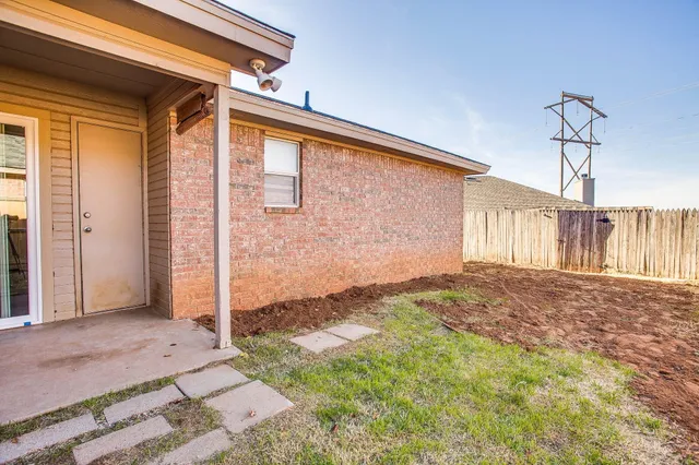 $1,495 | 2514 108th Drive, Lubbock, TX 79423