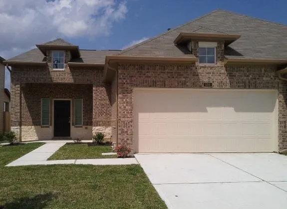 $1,735 | 12331 Ghita Lane, Houston, TX 77044