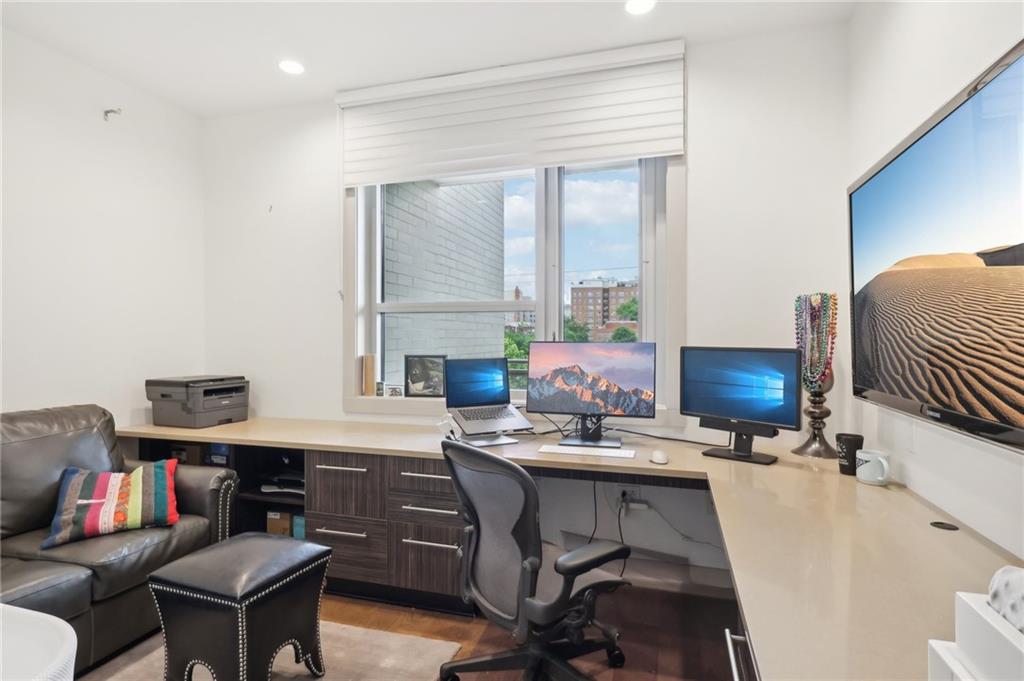 537 North Neville Street, Unit 4B Pittsburgh, PA 15213 - Photo 28 of 45