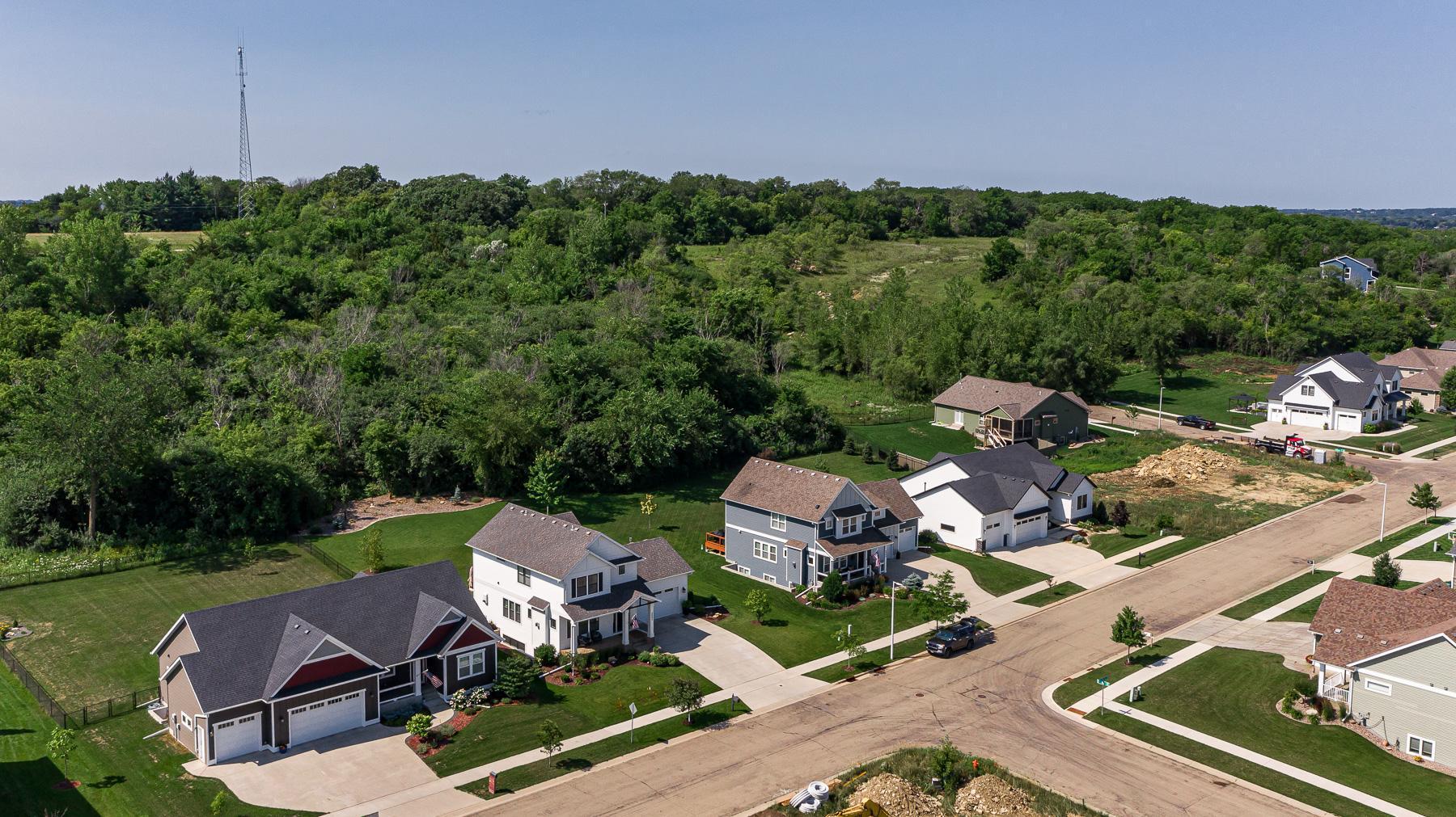 2802 Sand Trap Road Southeast Rochester, MN 55904 - Photo 10 of 57