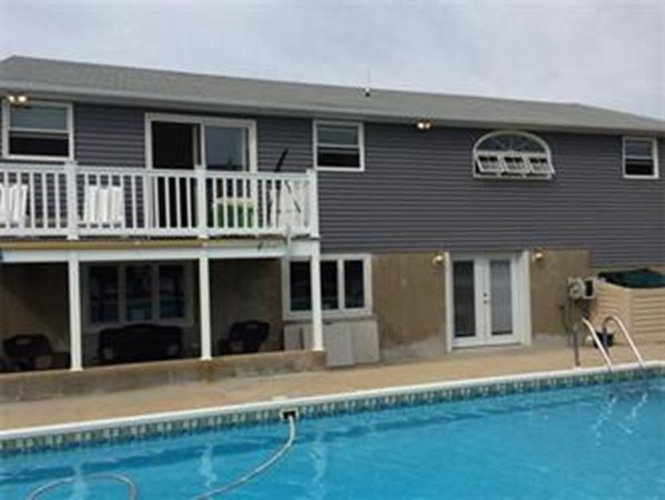 42 Ann Road Revere, MA 02151 - Photo 3 of 30 Gallery Image 3