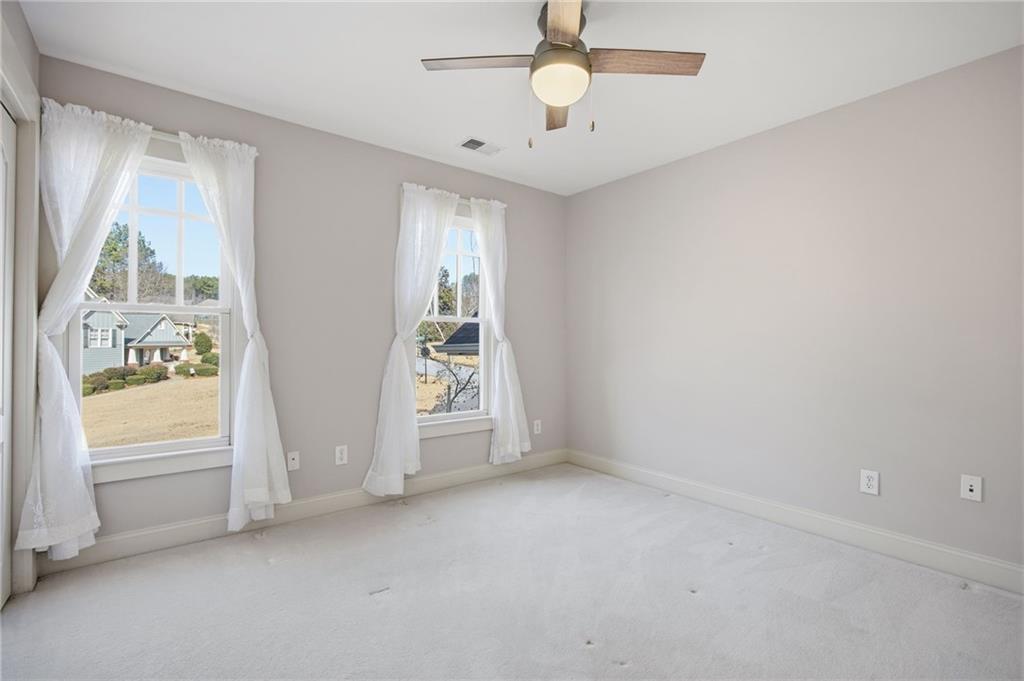 152 Jefferson Drive Dallas, GA 30132 - Photo 28 of 47 an empty room with windows